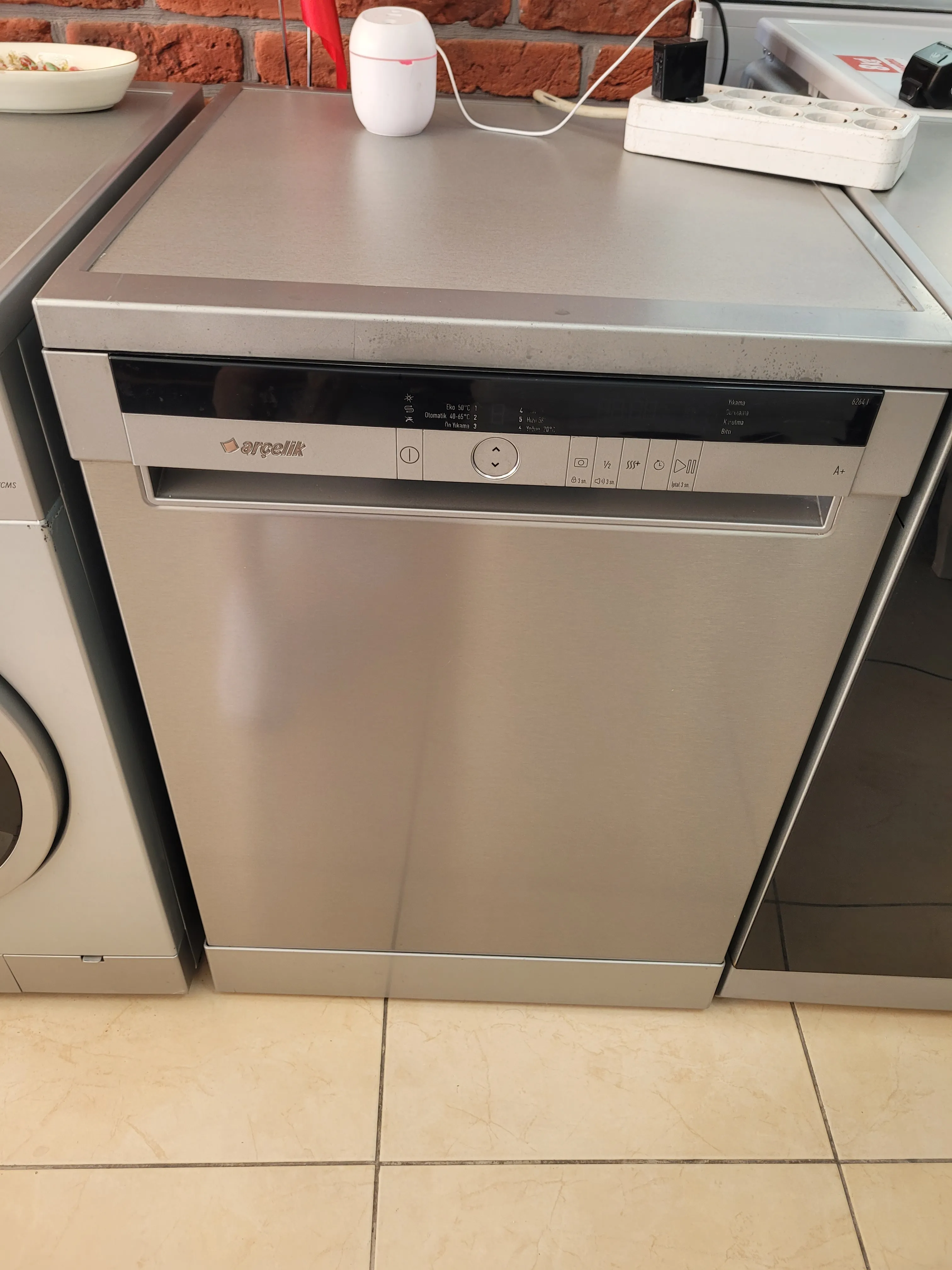Arçelik 6264 I Bulaşık Makinesi